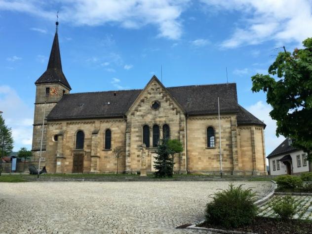 Weilersbach mit seiner Wallfahrtskirche St. Anna